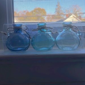 3 cute lil bud glass vases
